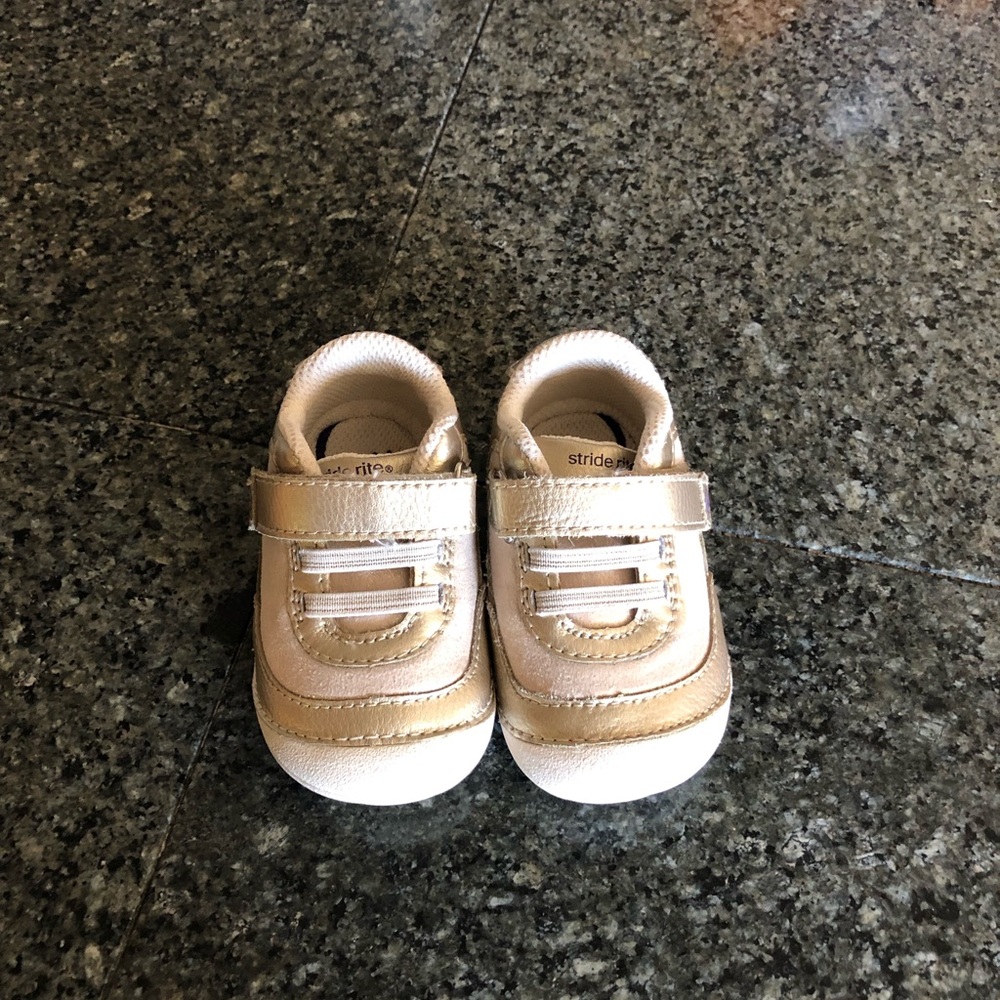 Stride rite toddler girl shoes size 4
